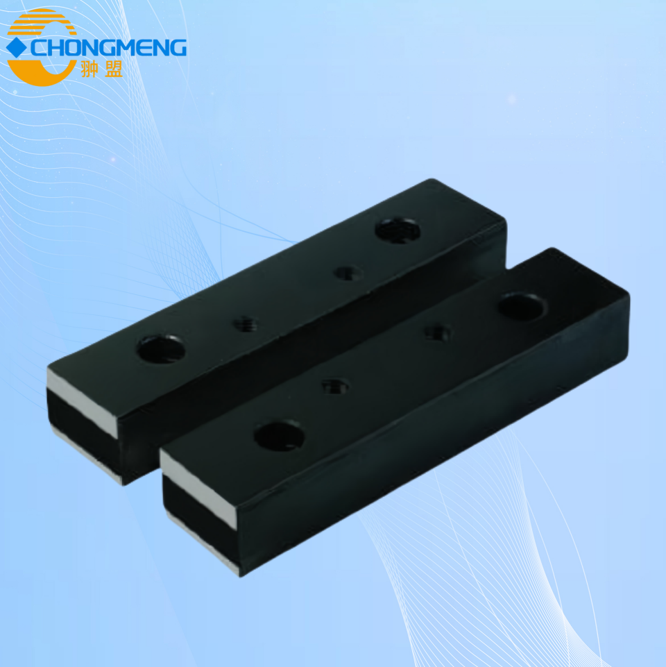 Vehicle traveling data recorder